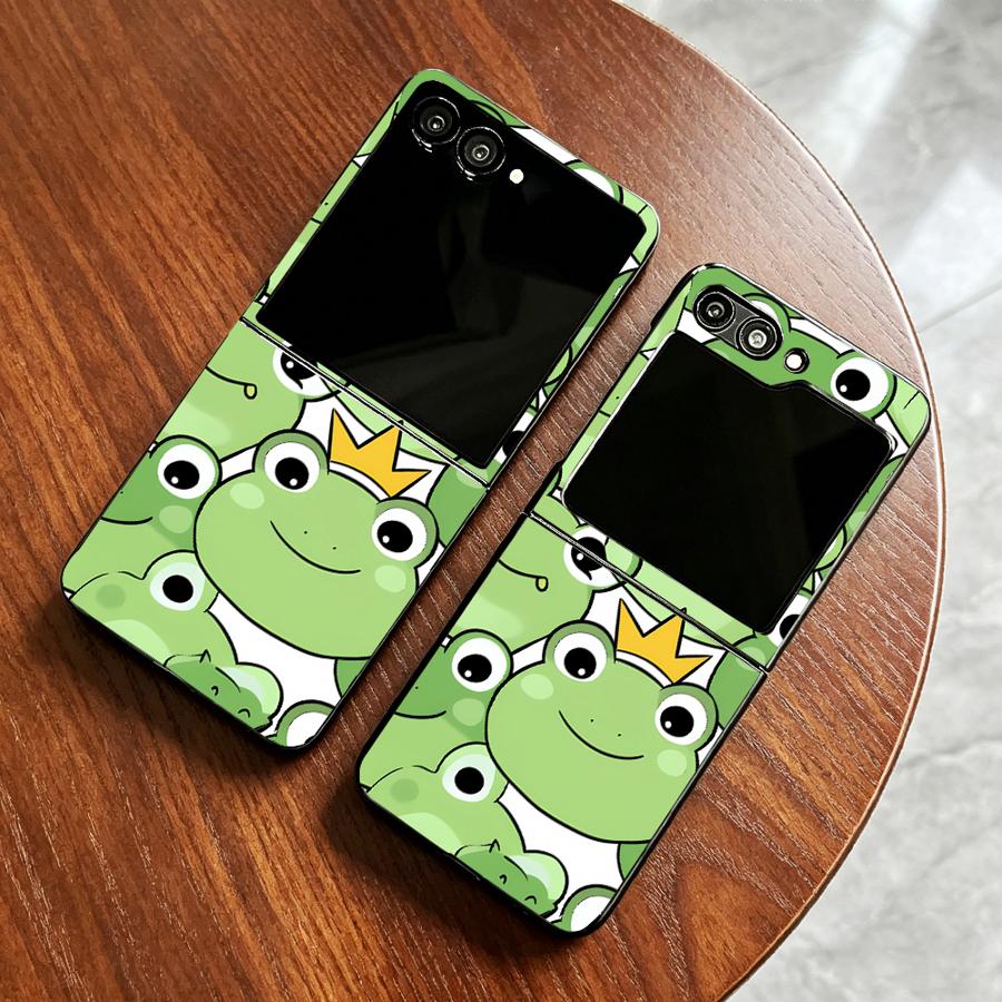 Phone Cases Z Fold 6 - غطاء هاتف بتصميم الضفدع يغطي الجهاز