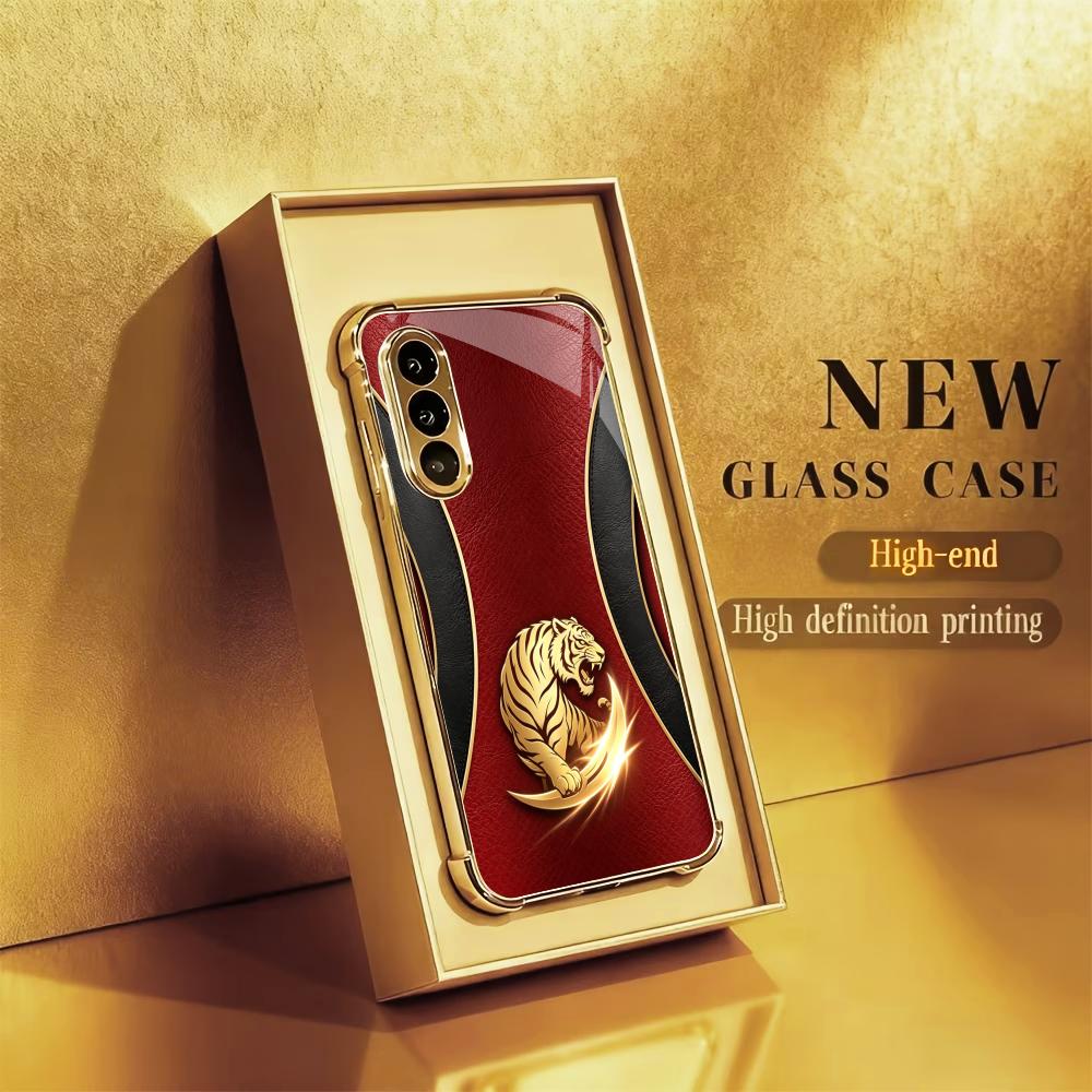 جراب هاتف فاخر بتصميم نمر ذهبي - مراجعة Phone Cases Quad Lock وسعره