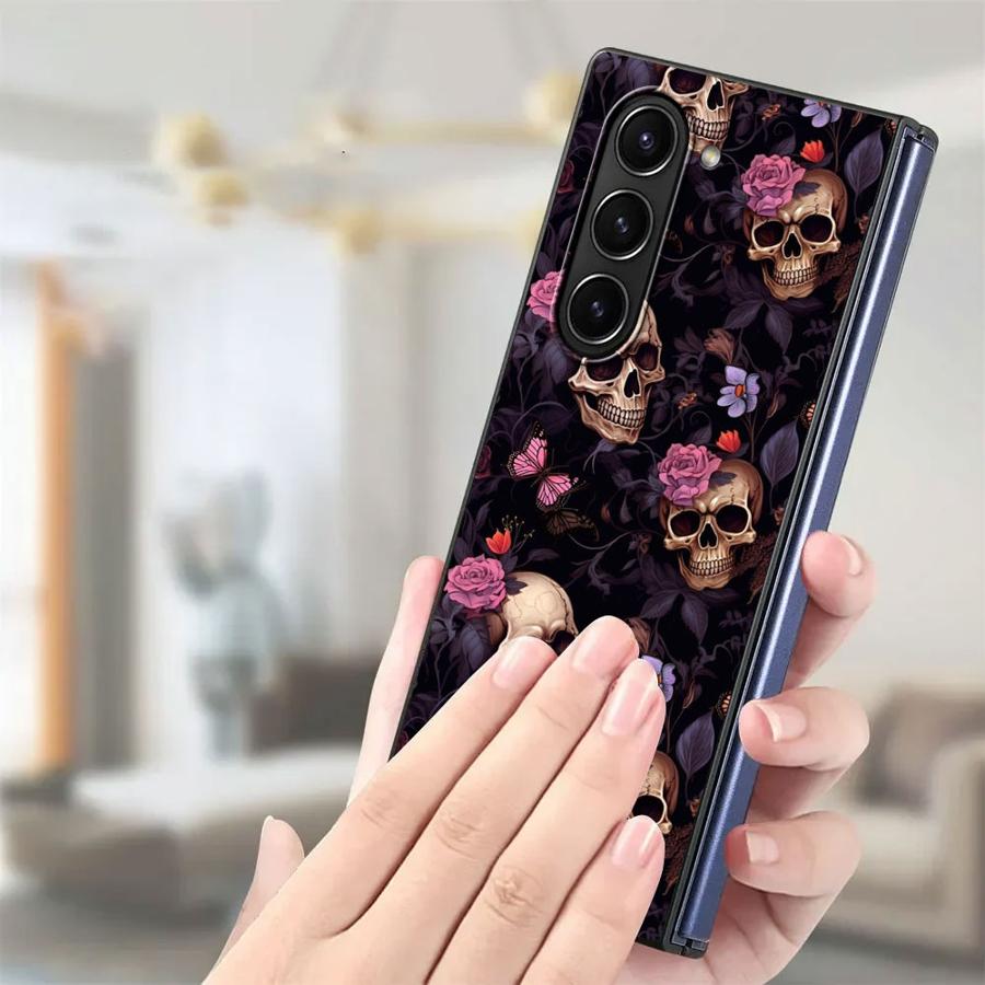 حافظة فنية على شكل جمجمة لهاتف - مراجعة Phone Cases Z Fold 6 وسعره