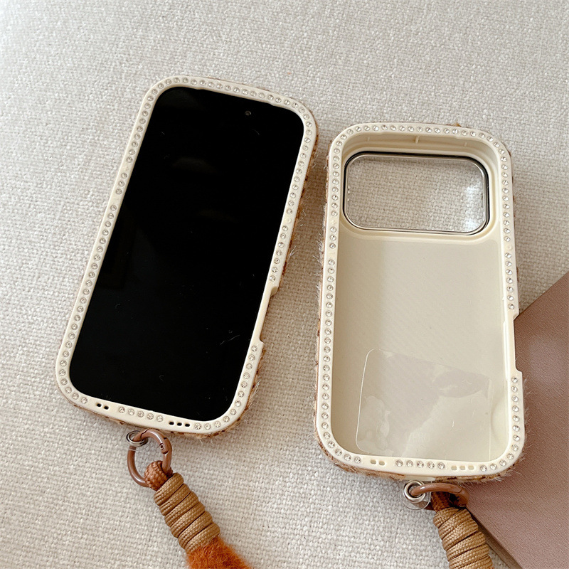 حافظة هاتف فاخرة مرصعة بالألما - مراجعة Phone Cases Apple وسعره