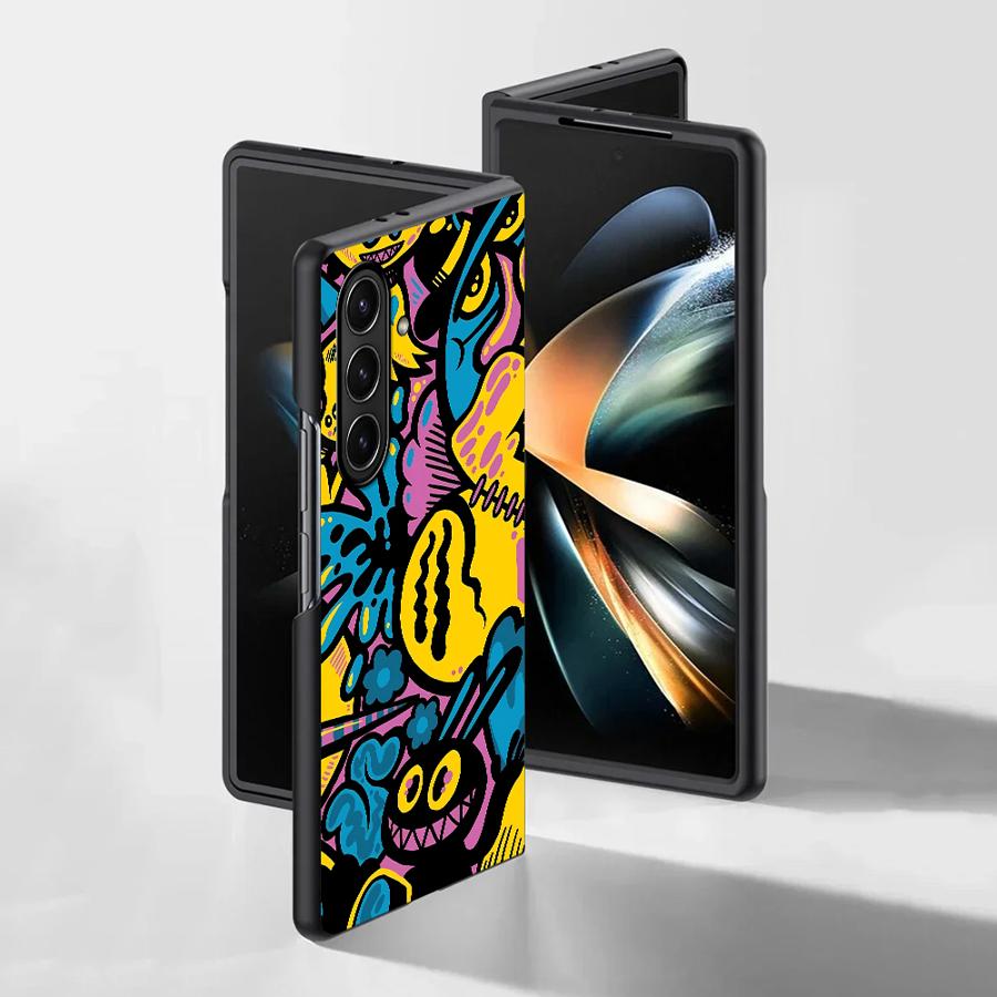 حافظة بتصميم جرافيتي كرتونية ل - مراجعة Phone Cases Z Fold 6 وسعره